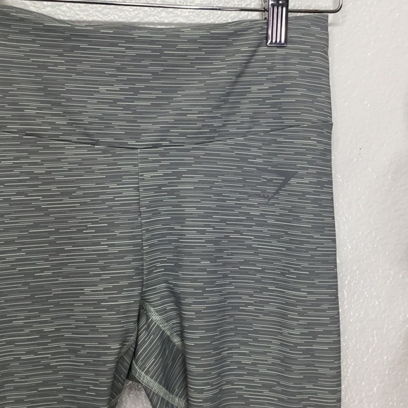 GymShark Grey Striped Workout Leggings - Picture 2 of 7
